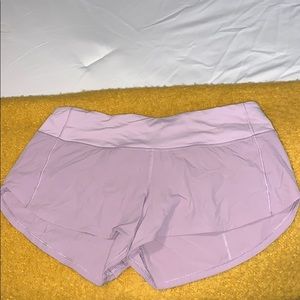 lavender lulu lemon speed up shirt size 6, 2.5 in.